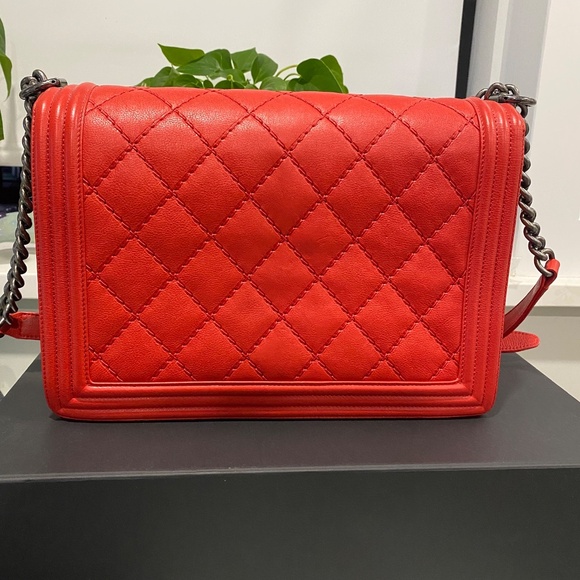Chanel Large Boy Bag - Picture 6 of 7